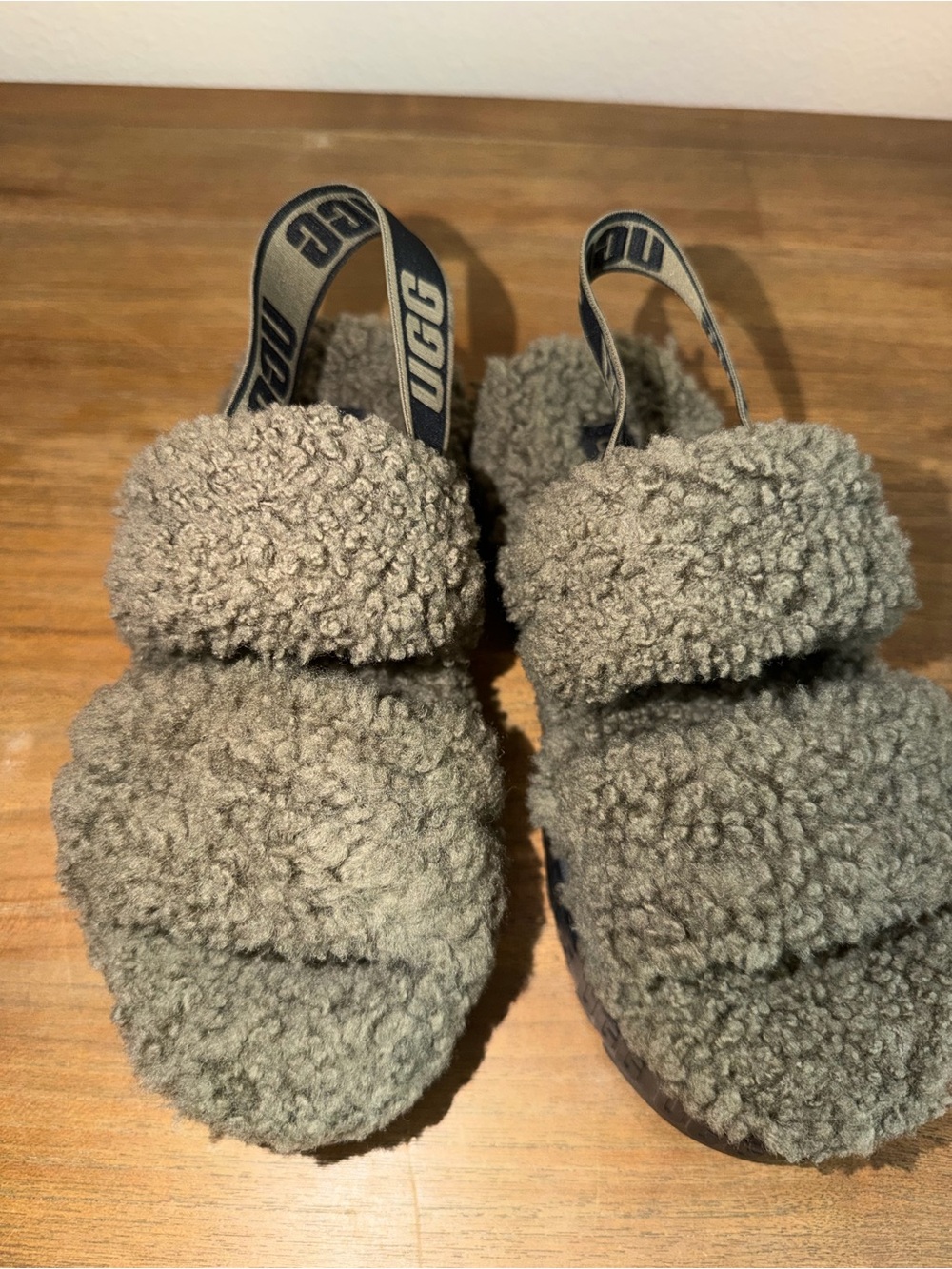 UGG Kids Cozy Shearling Slide - Grey